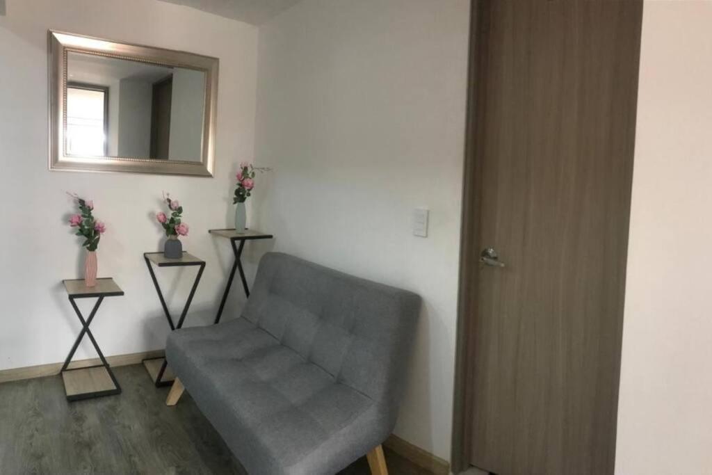 Apartamento Confortable, Amoblado En 波哥大 外观 照片